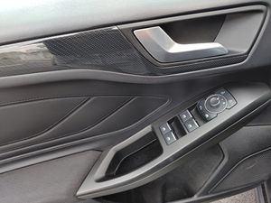 Ford Focus 1.0 Ecoboost MHEV 114kW ST-Line  - Foto 21