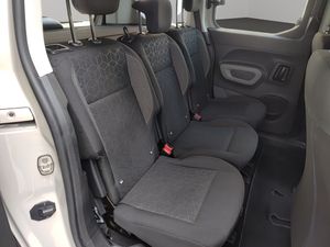 Peugeot Rifter Access Standard PureTech 81kW  - Foto 8