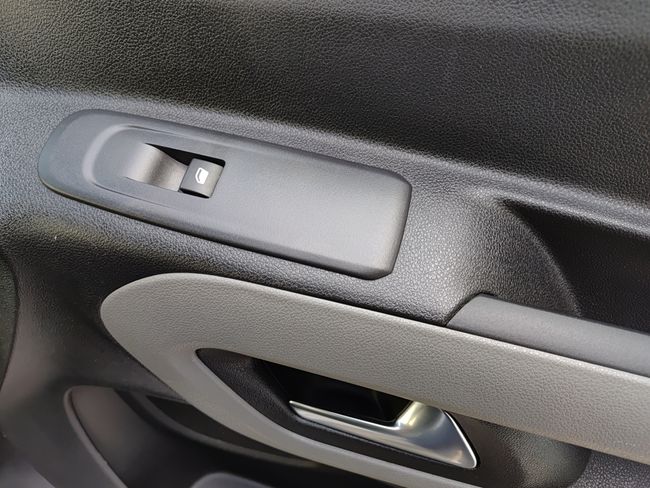 Peugeot Rifter Access Standard PureTech 81kW  - Foto 22