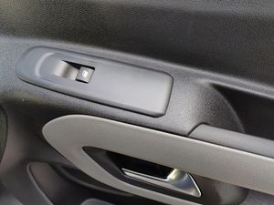 Peugeot Rifter Access Standard PureTech 81kW  - Foto 22