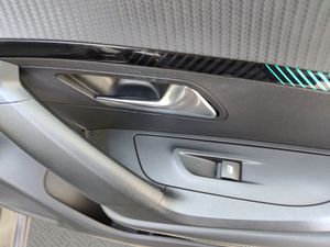 Peugeot 2008 Allure Pack Puretech 100 S&S 6 Vel. MAN  - Foto 22