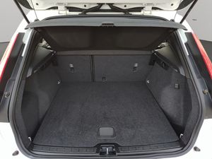 Volvo XC40 1.5 T2 Momentum  - Foto 7