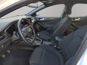 Ford Focus 1.0 Ecoboost MHEV 92kW ST-Line  - Foto 9