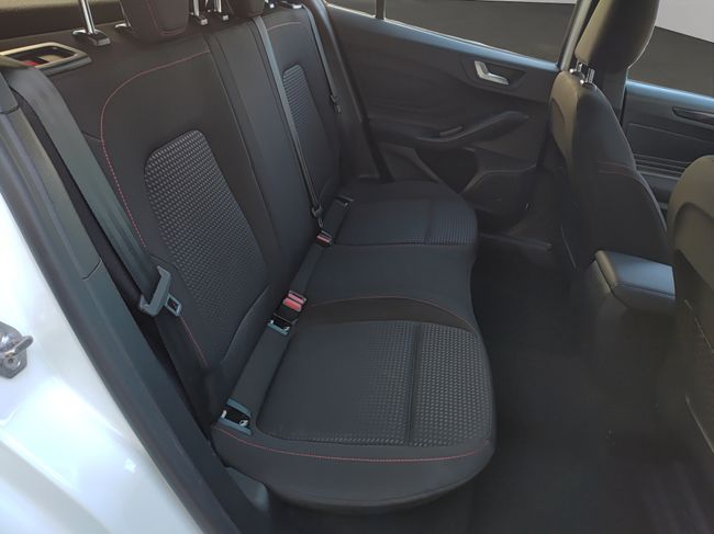 Ford Focus 1.0 Ecoboost MHEV 92kW ST-Line  - Foto 8