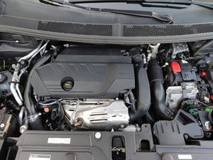 Peugeot 3008 Hybrid 225 e-EAT8 Allure Pack  - Foto 23