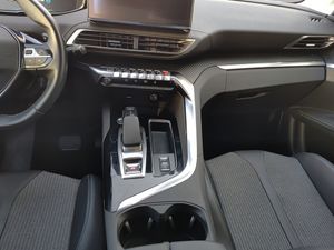 Peugeot 3008 Hybrid 225 e-EAT8 Allure Pack  - Foto 19