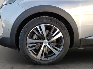 Peugeot 3008 Hybrid 225 e-EAT8 Allure Pack  - Foto 16