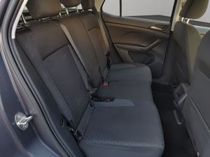 Volkswagen T-Cross Advance 1.0 TSI 81kW (110CV) DSG  - Foto 8