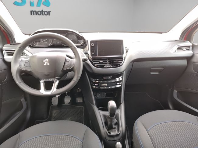 Peugeot 208 5P Signature 1.2L PureTech 60KW (82CV)  - Foto 10