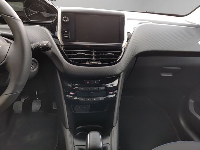 Peugeot 208 5P Signature 1.2L PureTech 60KW (82CV)  - Foto 20