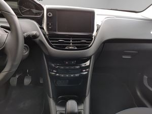 Peugeot 208 5P Signature 1.2L PureTech 60KW (82CV)  - Foto 20