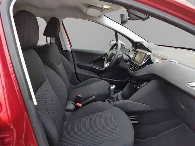 Peugeot 208 5P Signature 1.2L PureTech 60KW (82CV)  - Foto 18