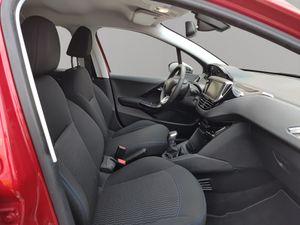 Peugeot 208 5P Signature 1.2L PureTech 60KW (82CV)  - Foto 18