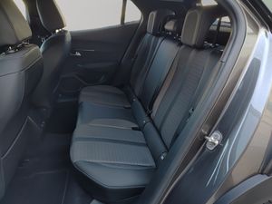 Peugeot 2008 Allure Puretech 130 S&S EAT8  - Foto 17