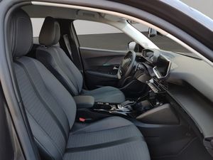 Peugeot 2008 Allure Puretech 130 S&S EAT8  - Foto 18