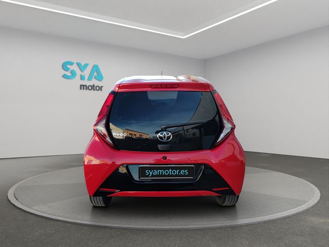 Toyota Aygo 1.0 70 x-play  - Foto 13