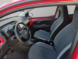 Toyota Aygo 1.0 70 x-play  - Foto 9