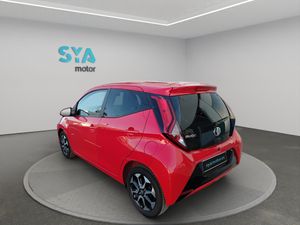 Toyota Aygo 1.0 70 x-play  - Foto 5