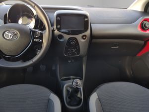 Toyota Aygo 1.0 70 x-play  - Foto 20
