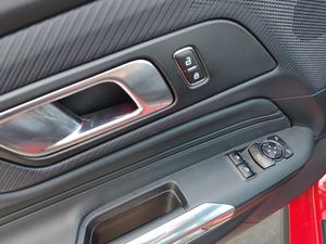 Ford Mustang 5.0 Ti-VCT V8 331kW Mustang GT (Fastb.)  - Foto 21