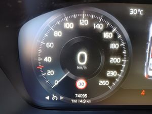 Volvo XC40 1.5 T5 Twin Recharge Inscription Auto  - Foto 11