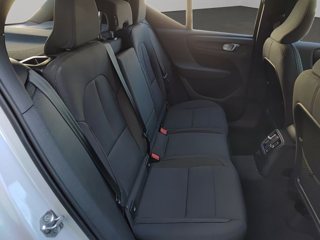 Volvo XC40 1.5 T5 Twin Recharge Inscription Auto  - Foto 8