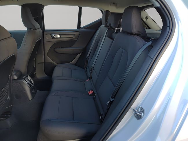 Volvo XC40 1.5 T5 Twin Recharge Inscription Auto  - Foto 17