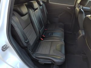Ford Kuga 2.0 TDCi 110kW 4x2 A-S-S Trend  - Foto 8