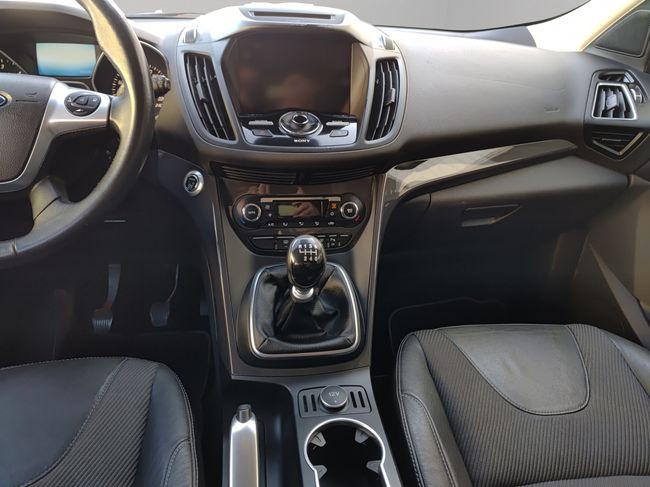 Ford Kuga 2.0 TDCi 110kW 4x2 A-S-S Trend  - Foto 19