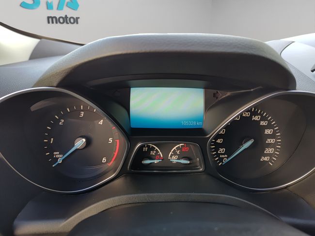 Ford Kuga 2.0 TDCi 110kW 4x2 A-S-S Trend  - Foto 25