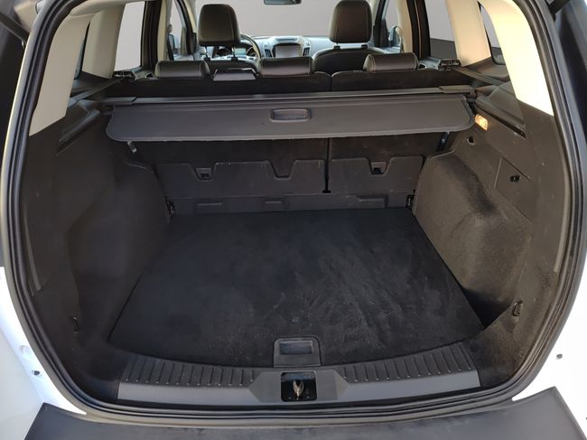 Ford Kuga 2.0 TDCi 110kW 4x2 A-S-S Trend  - Foto 7