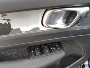 Volvo XC40 1.5 T3 Business Plus Auto  - Foto 22