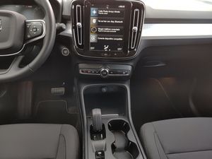 Volvo XC40 1.5 T3 Business Plus Auto  - Foto 19