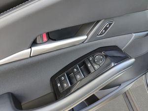 Mazda CX-30 2.5L e-SKYACT G MHEV 103kW Prime-Line MT  - Foto 23