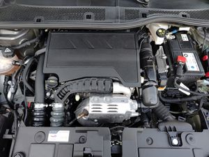 Citroën C4 PureTech 130 S&S 6v Max  - Foto 24