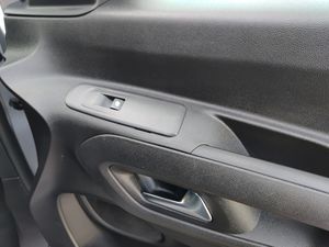 Opel Combo 1.2 T S/S Selective L  - Foto 22