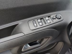 Opel Combo 1.2 T S/S Selective L  - Foto 21
