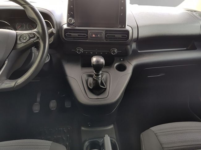 Opel Combo 1.2 T S/S Selective L  - Foto 19