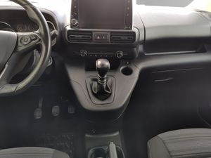 Opel Combo 1.2 T S/S Selective L  - Foto 19