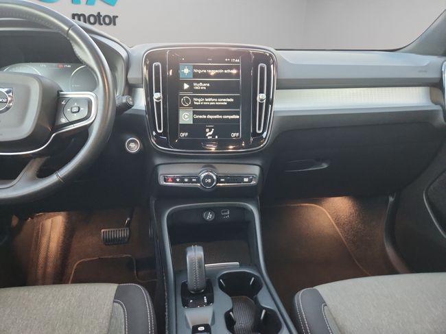 Volvo XC40 1.5 T4 Twin Recharge Inscription Auto  - Foto 19