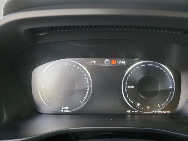 Volvo XC40 1.5 T4 Twin Recharge Inscription Auto  - Foto 25