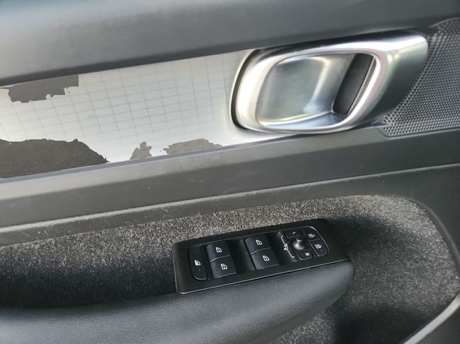 Volvo XC40 1.5 T4 Twin Recharge Inscription Auto  - Foto 23