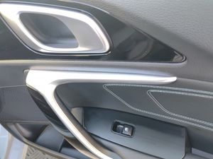 Kia Ceed 1.0 T-GDi 74kW (100CV) Drive  - Foto 21