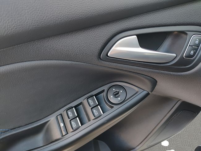 Ford Focus 2.3 EcoBoost 257kW RS  - Foto 22