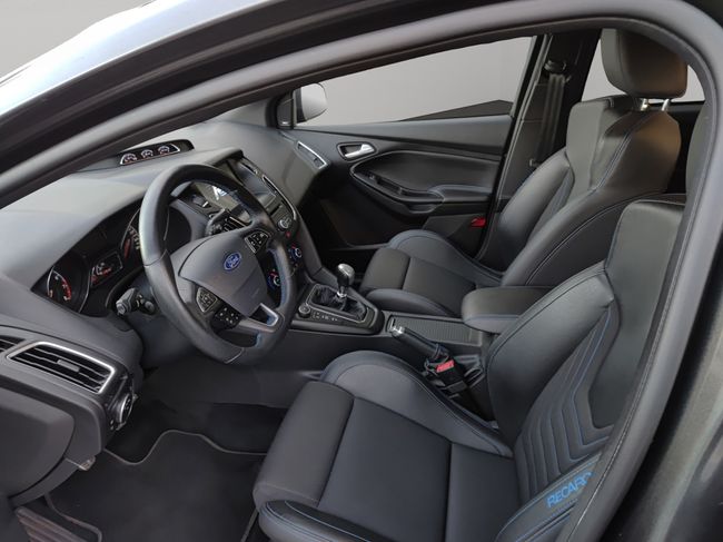 Ford Focus 2.3 EcoBoost 257kW RS  - Foto 9