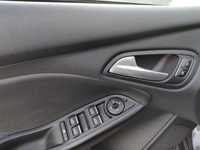 Ford Focus 2.3 EcoBoost 257kW RS  - Foto 23