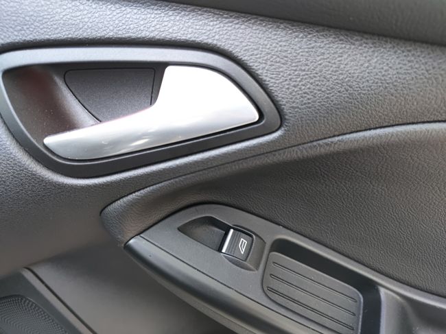 Ford Focus 2.3 EcoBoost 257kW RS  - Foto 24