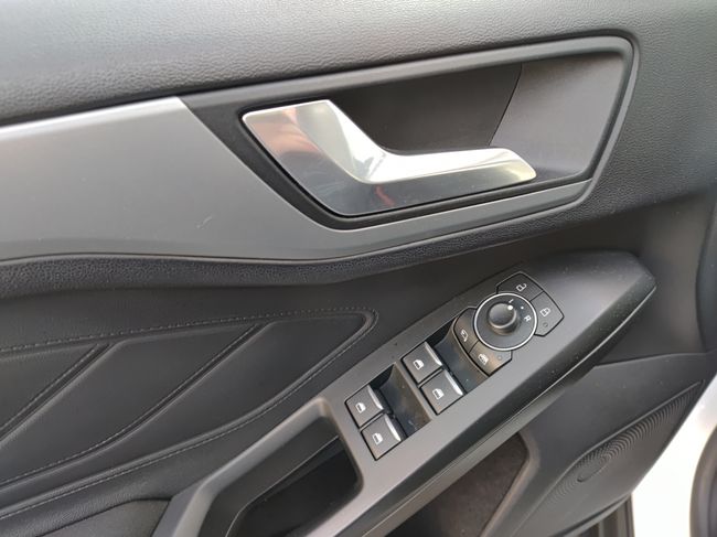 Ford Focus 1.0 Ecoboost MHEV 114kW Active  - Foto 22