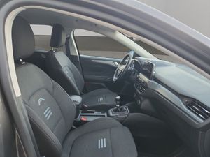 Ford Focus 1.0 Ecoboost MHEV 114kW Active  - Foto 18