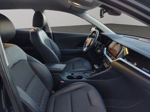 Kia Niro 1.6 GDi PHEV 104kW (141CV) Drive  - Foto 18